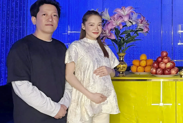 Cận nhan sắc Nhã Phương khi mang thai con thứ ba