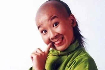 'Đệ nhất sao nhí xứ Trung' nổi tiếng với đôi mắt gây cười giờ ra sao?