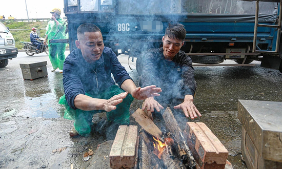 Dự báo thời tiết 8/1: Hà Nội rét buốt, thấp nhất 8°C, trưa tăng nhiệt gấp đôi