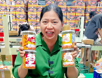 Hé lộ doanh thu trăm tỷ của thương hiệu 