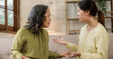 Lao đao vì bố mẹ chồng thích 