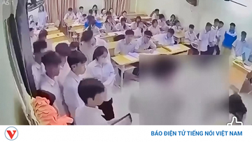 Từ vụ học sinh đánh thầy cô trên bục giảng:  Xử phạt trong trường học còn quá nhẹ?