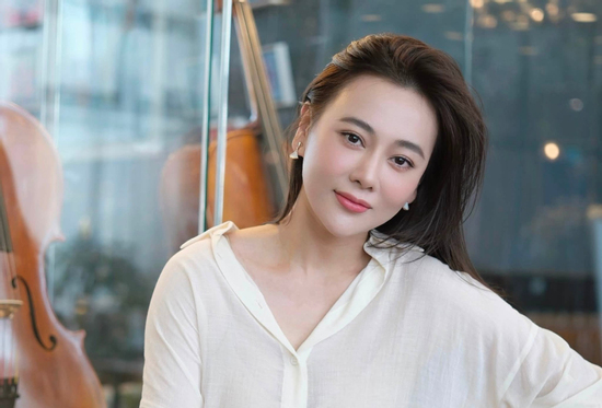 Động thái mới của Phương Oanh giữa lúc Shark Bình hầu tòa