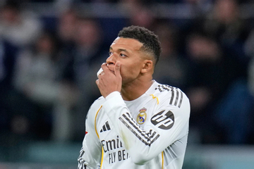 Mbappe vạ miệng, Real Madrid phải xin lỗi người Trung Quốc