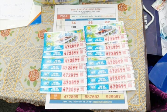 Nam công nhân ở Vĩnh Long trúng vé số đặc biệt 28 tỷ đồng