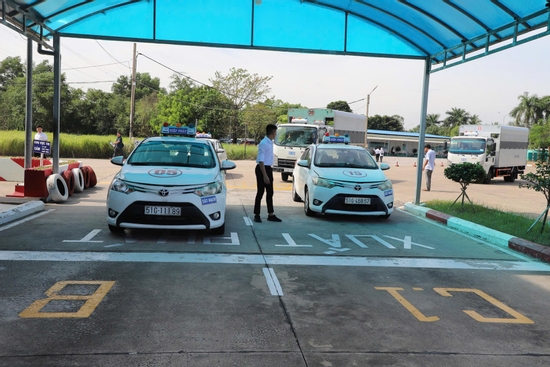 Ứng dụng AI trong đào tạo lái xe, hơn 85% học viên hoàn thành khóa học đúng hạn