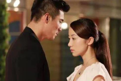 Một mình gồng gánh nuôi 2 con sau ly hôn, 1 năm sau chồng cũ quay lại đề nghị 1 chuyện làm tôi bàng hoàng gục ngã