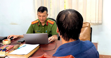 Cha dượng giả bạn trai trên TikTok, dụ dỗ rồi xâm hại bé gái 12 tuổi