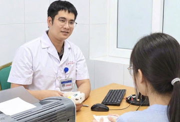 Con gái 20 tuổi xin khám tâm thần, mẹ lại nói tính cách ‘nhạy cảm, yếu đuối’