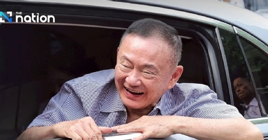Ông Thaksin lo tính mạng bị đe dọa vì bị tịch thu xe chống đạn do nợ thuế