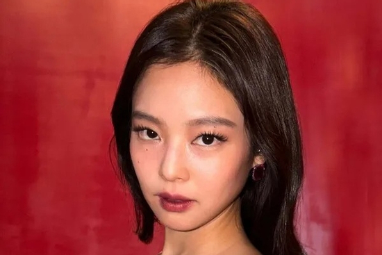 Diện mạo gây sốt của Jennie (BlackPink)