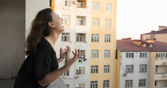 Chiêu độc ép hàng xóm bán nhà: Mở tiếng chó sủa 24/7 khiến cư dân kiệt quệ