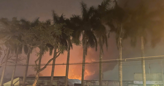 Cháy nhà máy giày Vento ở Hải Phòng