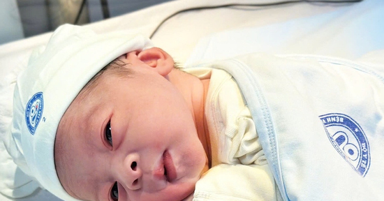 Công dân đầu tiên chào đời năm Bính Ngọ ở Bệnh viện Phụ sản Trung ương