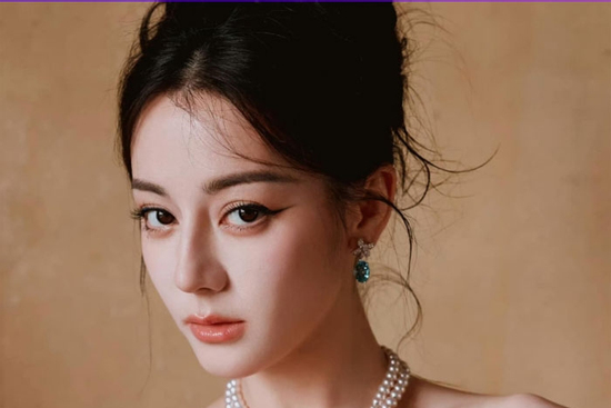 Đúng 7h30 ngày mai, thứ Năm 19/2/2026, Thần Tài báo mộng tài lộc, 3 con giáp 'tay trái hứng vàng, tay phải gom bạc', tài lộc tấn tới, niềm vui phơi phới