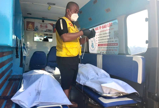 Đi chúc Tết rồi gặp nạn, 3 người trong nhà tử vong