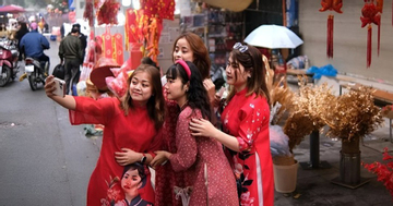 Giờ đẹp và hướng xuất hành mùng 3 Tết 2026 cho năm Bính Ngọ thịnh vượng