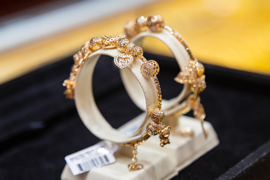 Giá vàng hôm nay 19/2: Hồi phục trở lại sau khi suy giảm