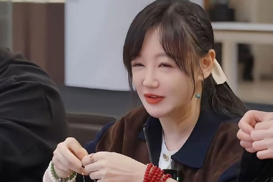 Chân dung cô gái tích sản 2kg vàng, giờ giá vàng tăng 