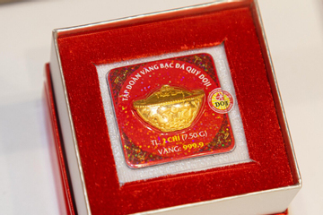 Ngày vía thần Tài có nên bán vàng?