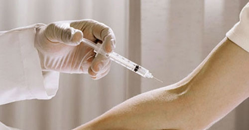 TPHCM: Một phụ nữ tử vong sau khi được 'truyền trắng da' tại nhà