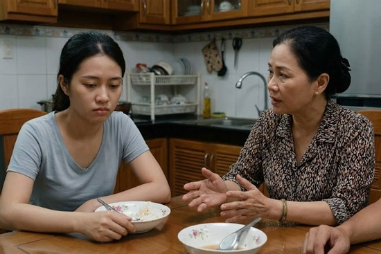 Mệt mỏi khi sống dưới cái bóng quá lớn của chị dâu