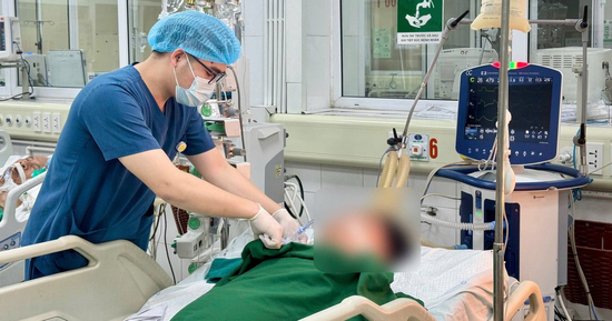 Người đàn ông 50 tuổi xơ gan, xuất huyết tiêu hóa nặng sau Tết vì sai lầm nhiều nam giới mắc phải