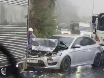 Tai nạn liên hoàn trên đèo Bảo Lộc, giao thông ùn tắc cục bộ