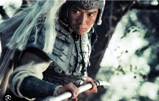 Theo Lưu Bị suốt mấy chục năm, tại sao Triệu Vân chỉ được phong chức nhỏ?