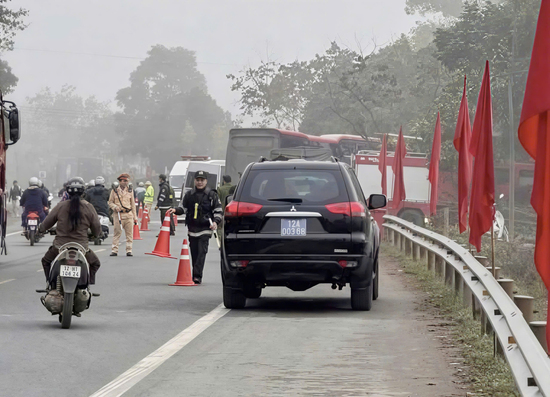 Tại nạn thảm khốc giữa 2 xe khách ở Lạng Sơn, 6 người thương vong