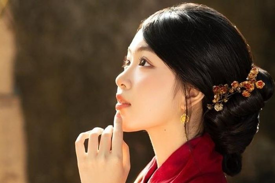 Ái nữ của Quyền Linh, Trương Ngọc Ánh: Cao lớn, xinh đẹp và khí chất vượt trội