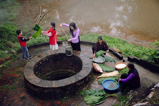 Ký ức Tết vui nhất đời tôi: Nhảy chân sáo theo mẹ đi may áo mới