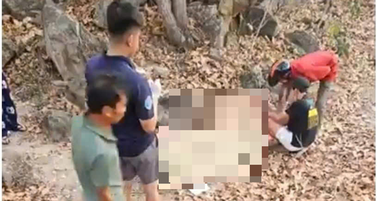 Phát hiện người đàn ông tử vong, bên cạnh có mảnh giấy ghi ‘xin lỗi ba má’