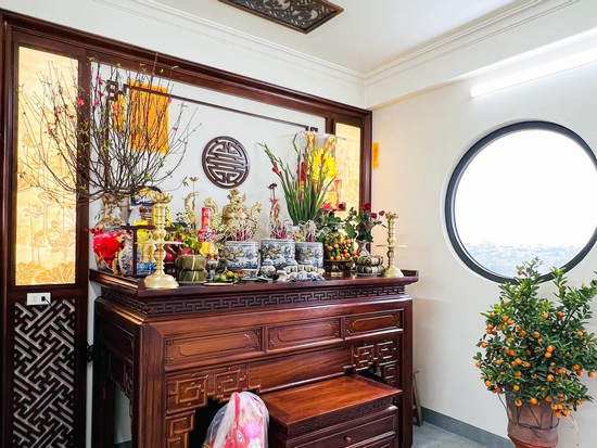 Nên tỉa chân nhang hay cúng ông Công ông Táo trước?