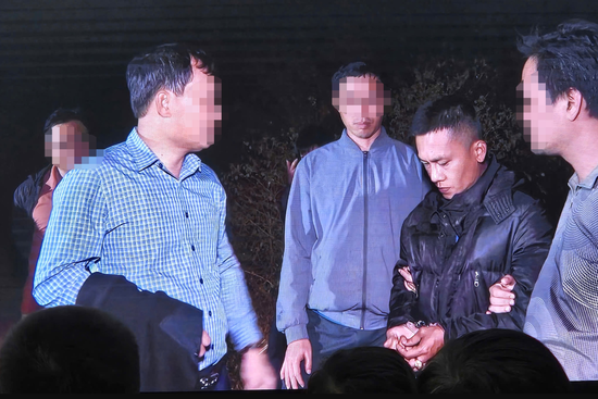 CLIP: Toàn cảnh quá trình bắt nhóm cướp ngân hàng ở Gia Lai