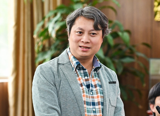 Cựu Á quân Olympia nổi tiếng một thời nhiều lần về nước tìm cơ hội cống hiến