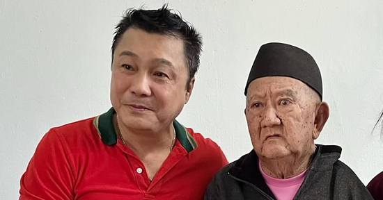 Diễn viên Lý Hùng bật khóc