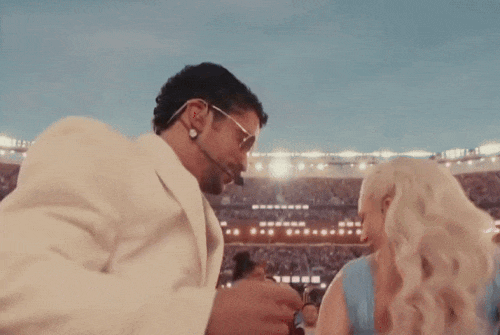 Lady Gaga gây sốc