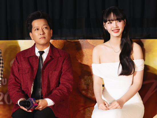 Nhan sắc nữ chính trong phim Tết 'Nhà ba tôi một phòng' của Trường Giang