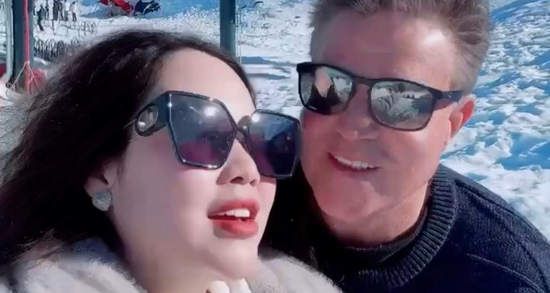 Diễn viên Việt cao 1m50 lấy chồng Tây tỷ phú, sống như 'bà hoàng' là ai?