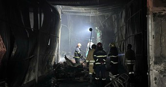 Hà Nội: Kịp thời khống chế 'biển lửa' tại cơ sở phế liệu phường Bồ Đề