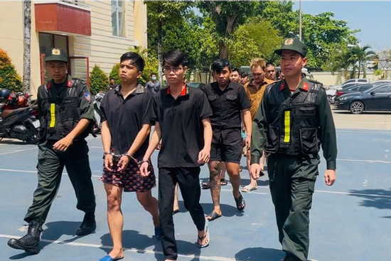 Từ 7kg ma tuý trong ô tô, lần ra đường dây tuồn hàng từ Campuchia về Tây Ninh