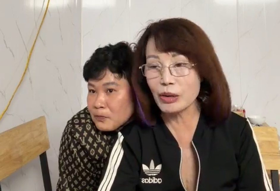 Bạn trai mới của 