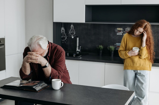 Bàn chuyện đám giỗ, con dâu nói câu khiến bố chồng giật mình