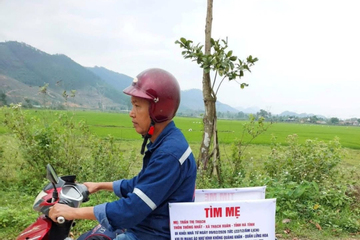 Mẹ về đón Tết rồi mất tích trong đêm, con dán thông báo lên xe, rong ruổi tìm