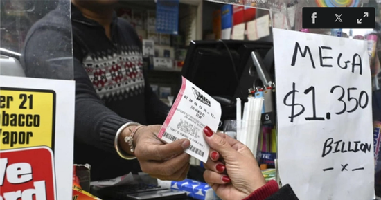 Nữ công nhân gặp biến cố bất ngờ sau khi trúng số độc đắc