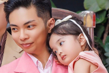 Lisa - con gái út nhà Khánh Thi - Phan Hiển khiến bố bị 'lu mờ'