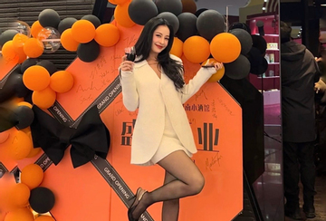 Hậu thành công tại Trung Quốc, vì sao Chi Pu đột ngột 'dứt tình' với quán phở tâm huyết?