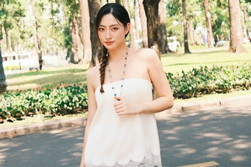 'Bóc giá' set đồ gần 900 triệu đồng dạo phố của Lương Thùy Linh