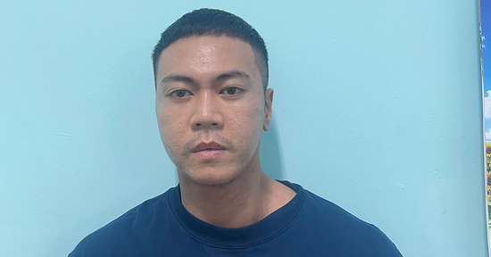 Khởi tố, bắt tạm giam người đàn ông hành hung nữ shipper